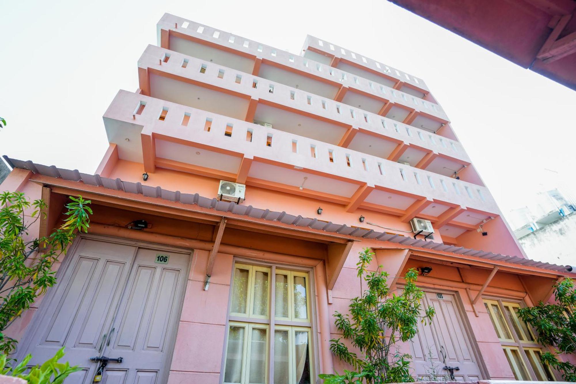 French Villa 퐁디셰리 외부 사진